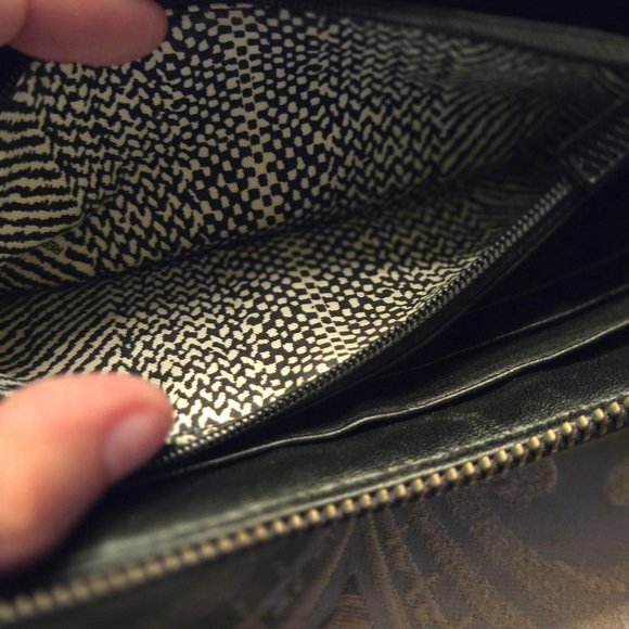 Rebecca Minkoff Black Leather Wallet - Picture 10 of 10